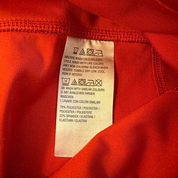 Peace Love World Mind Body Love Color Block Leggings XLP red/black with pockets - Picture 7 of 14